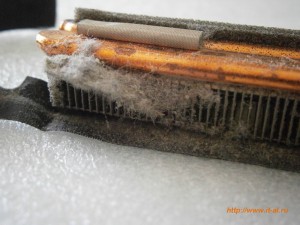 Радиатор системы охлаждения ноутбука, забитый пылью